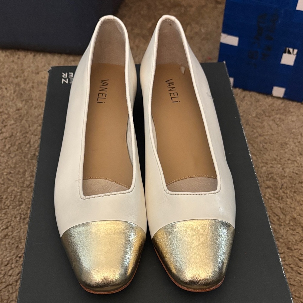 Vaneli White and Gold Cap Toe Flats